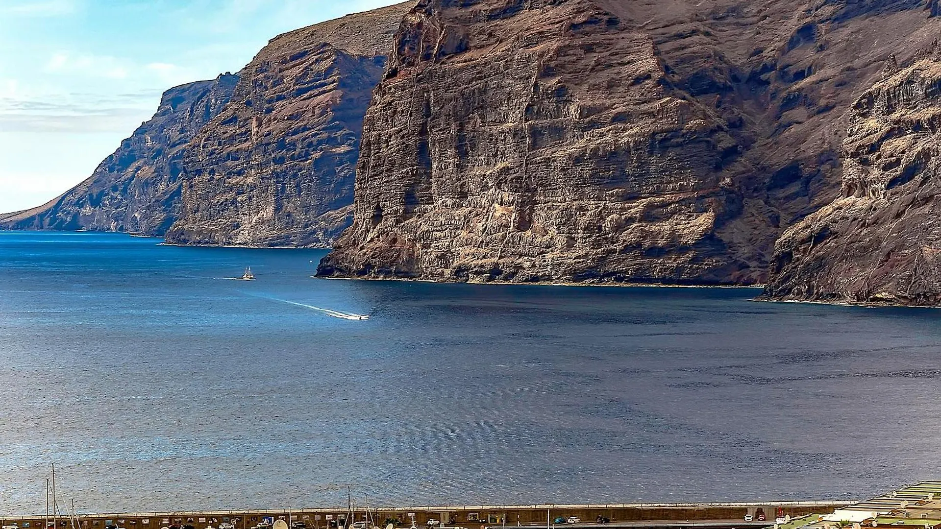 Apartment Los Giantes Santiago Del Teide Spain